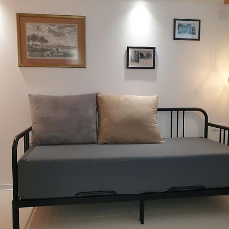 Apartments With A Parking Space Valbandon, Fazana - 7296 Štinjan Стая снимка