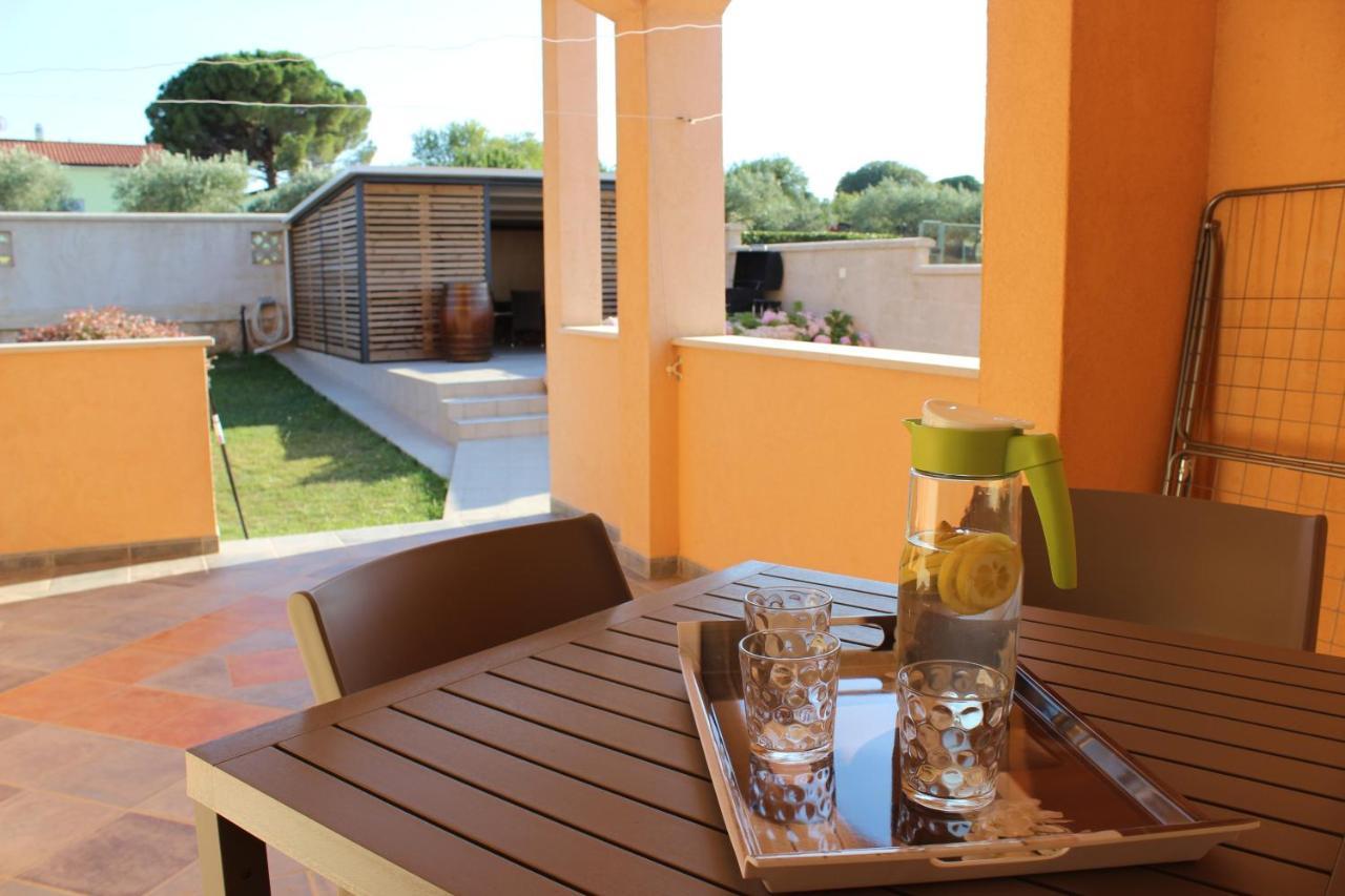 Apartments With A Parking Space Valbandon, Fazana - 7296 Štinjan Екстериор снимка